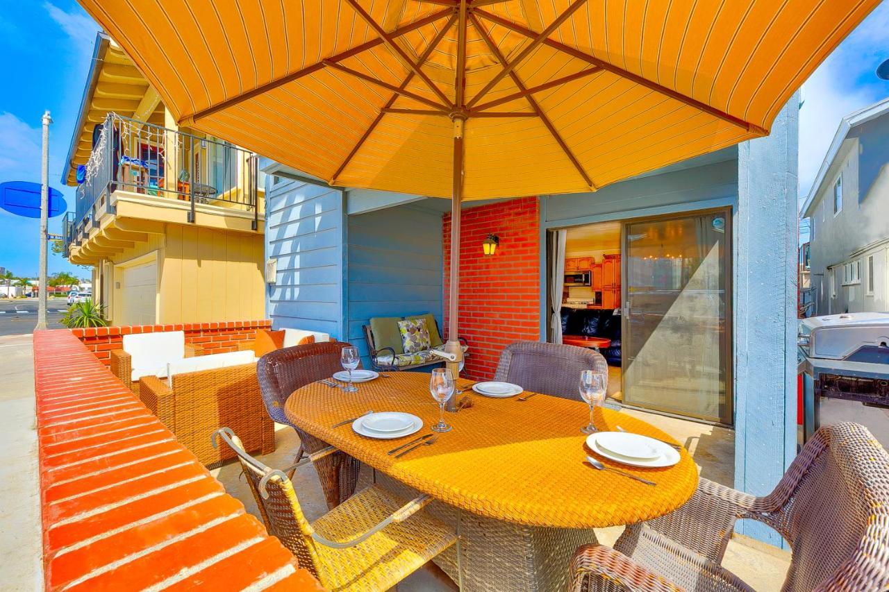 Newport Beachhouse Upper & Lower Units Esterno foto